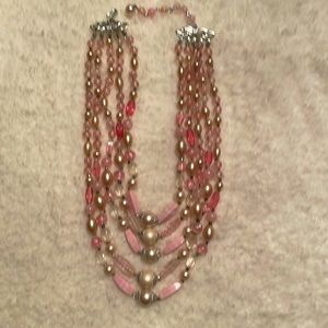 NC beautiful paint color necklace with silver highlights. Beautiful !!!